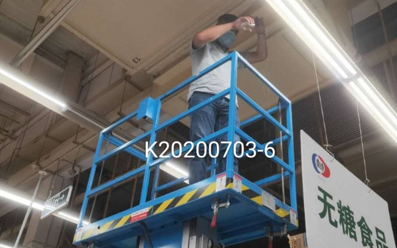 超市集中空調通風衛(wèi)生檢測現(xiàn)場